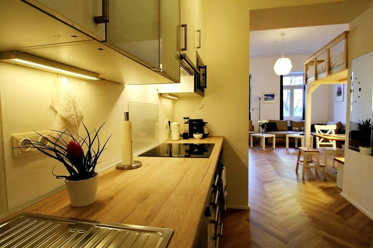 Sissi Appartment Вена